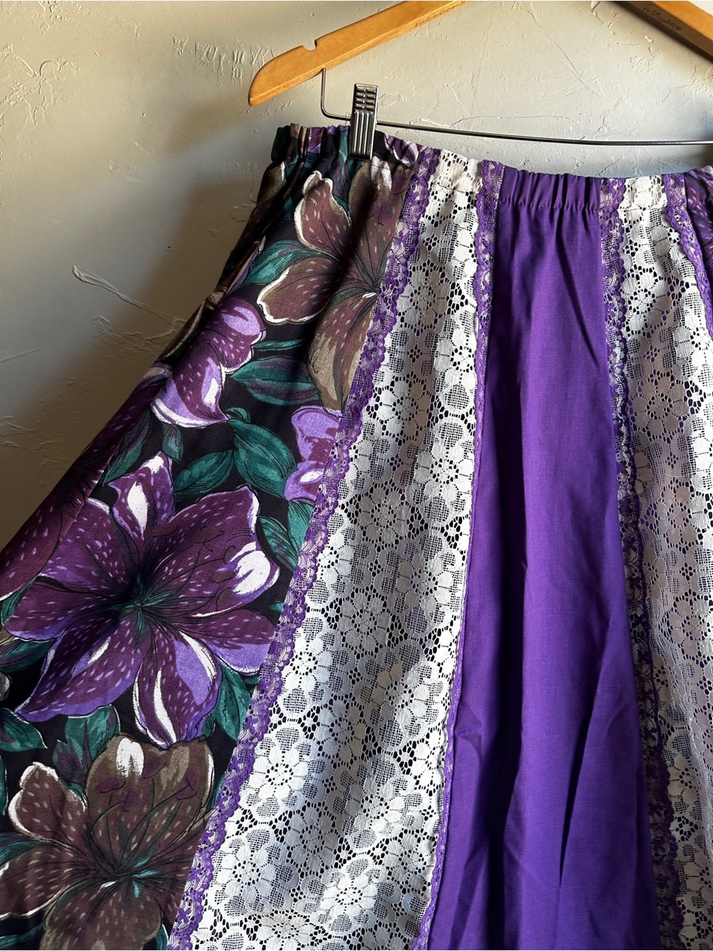 Vintage Purple Floral Lace Patchwork Midi‎ Skirt Cottagecore Prairie Fairycore - Picture 4 of 13